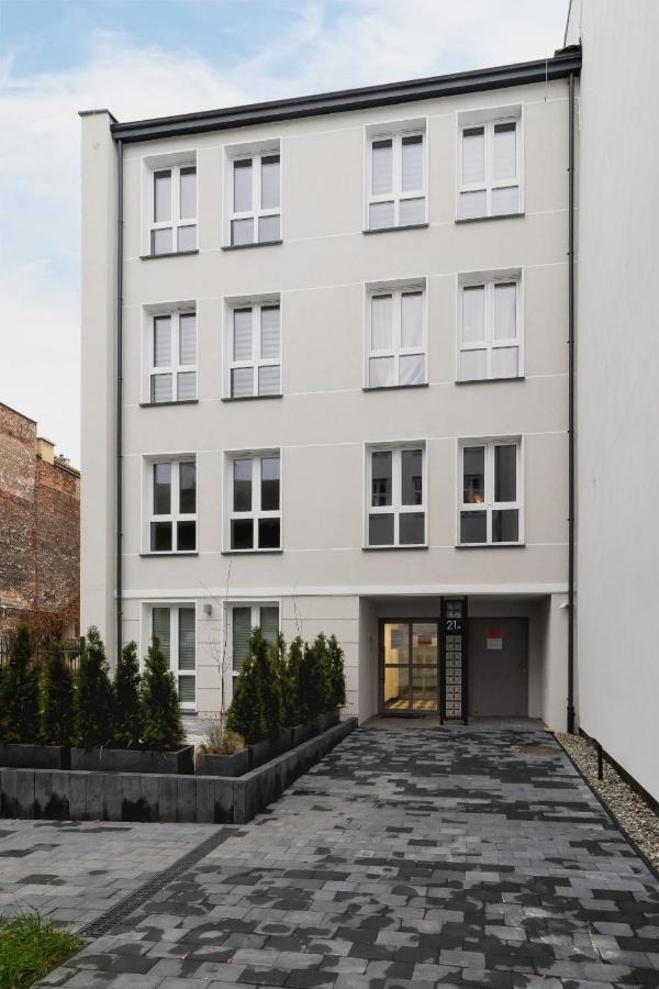 City Studio With Ac Czarnowiejska By Renters Krakow Dış mekan fotoğraf